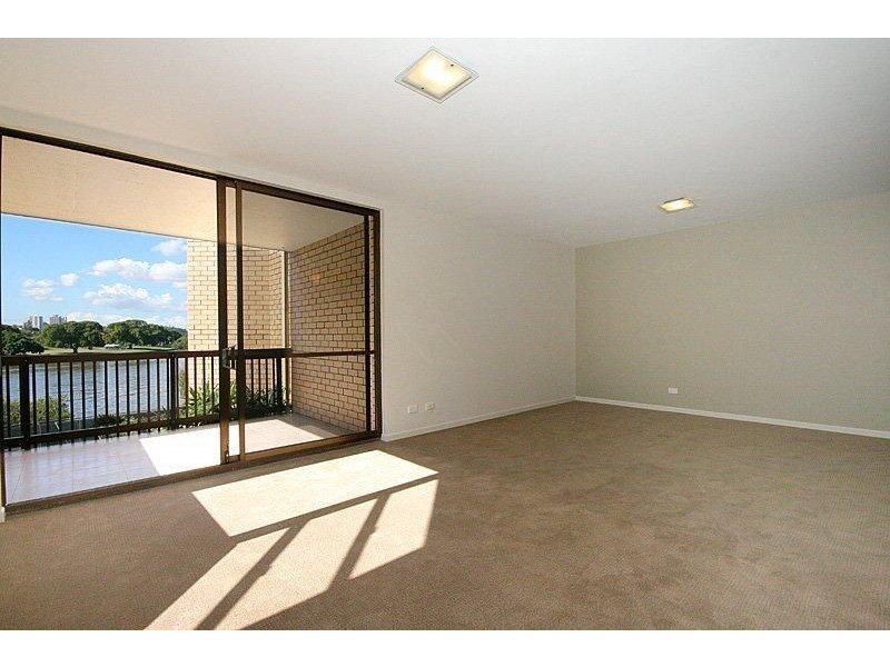 28/44 Brisbane St, Toowong QLD 4066