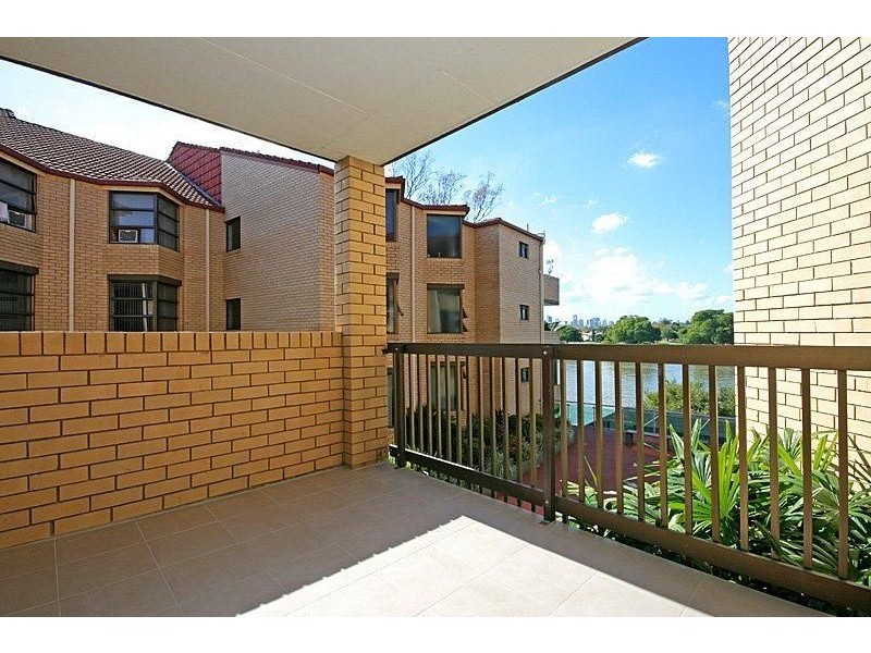 28/44 Brisbane St, Toowong QLD 4066