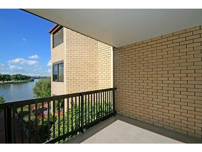 28/44 Brisbane St, Toowong QLD 4066