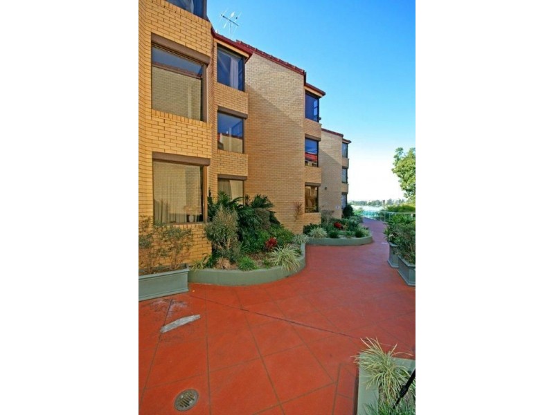 28/44 Brisbane St, Toowong QLD 4066