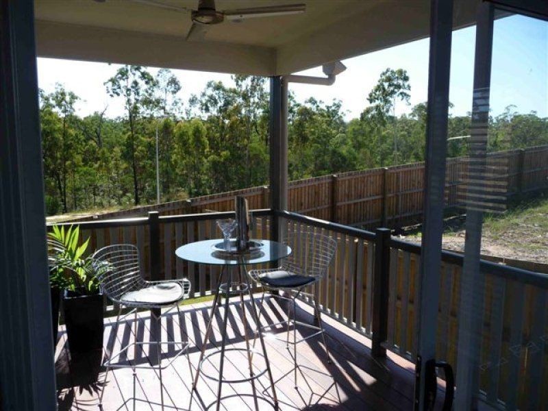28 Waratah Cr, Springfield Lakes QLD 4300