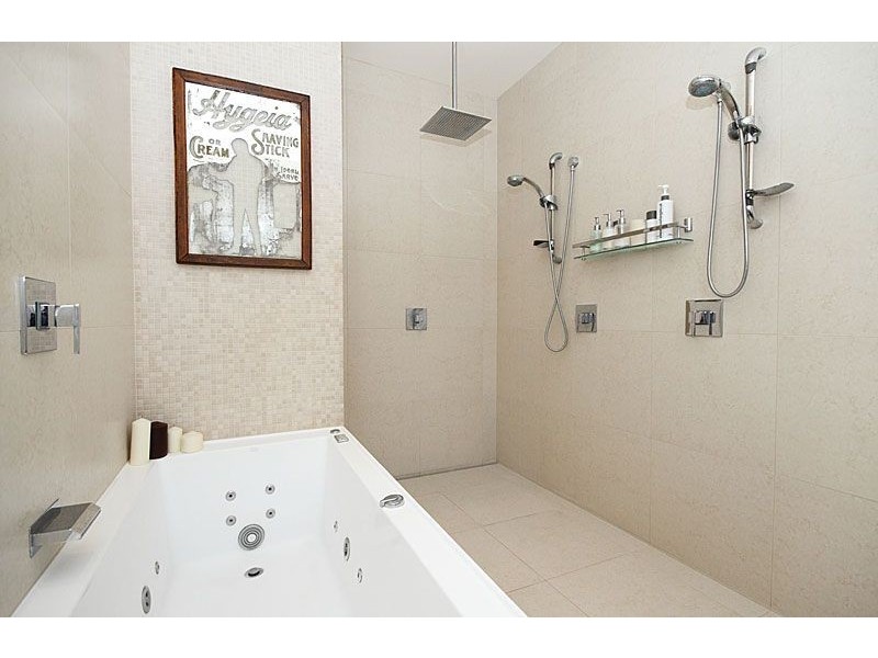 30 Miskin St, Toowong QLD 4066