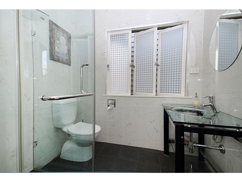 30 Miskin St, Toowong QLD 4066