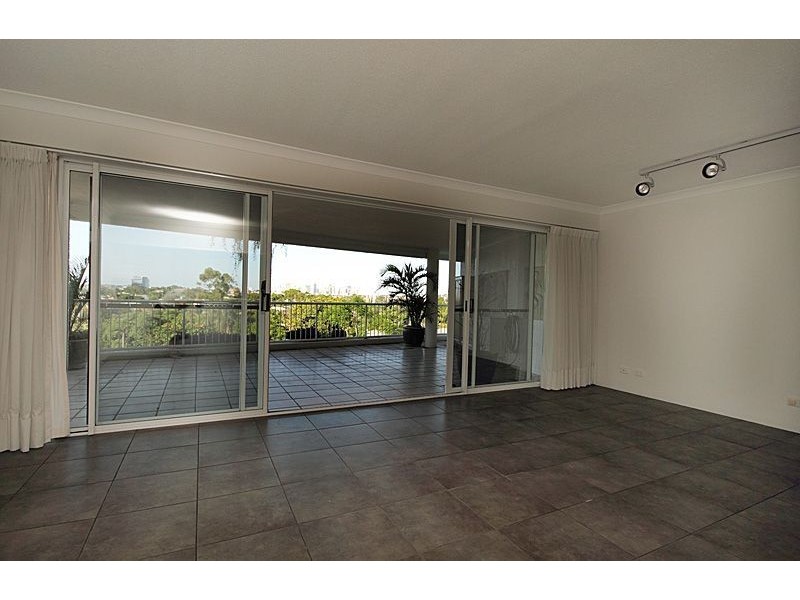 5/150 Swann rd, Taringa QLD 4068