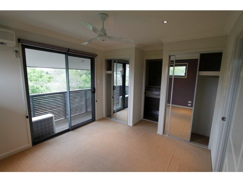 4/37 Indooroopilly Rd, Taringa QLD 4068