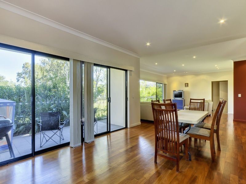 5/278 Indooroopilly Rd, Indooroopilly QLD 4068