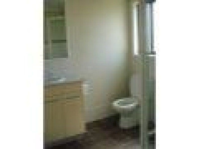 55a Lagoon Cr, Bellbowrie QLD 4070