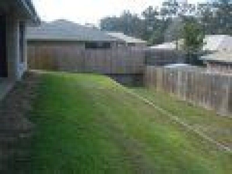 55a Lagoon Cr, Bellbowrie QLD 4070