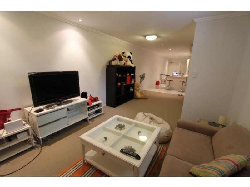 3/51 Lambert Rd, Indooroopilly QLD 4068