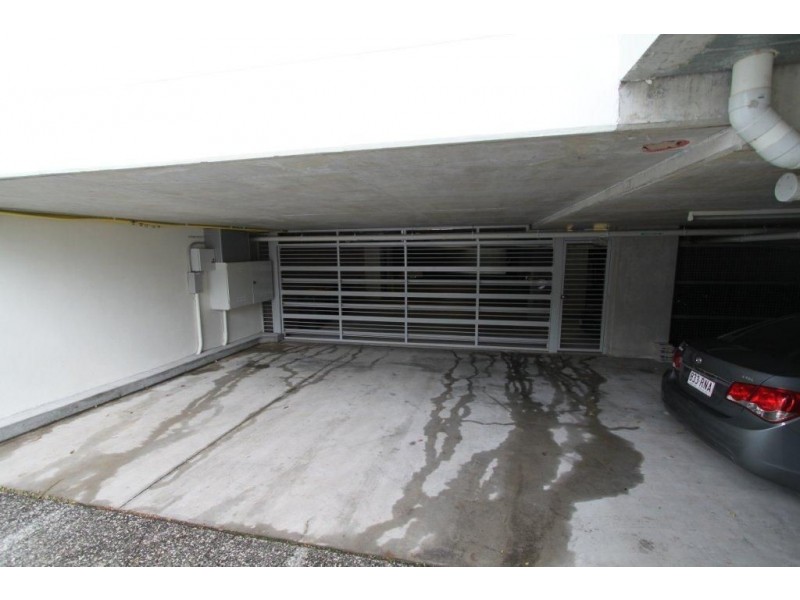 3/51 Lambert Rd, Indooroopilly QLD 4068