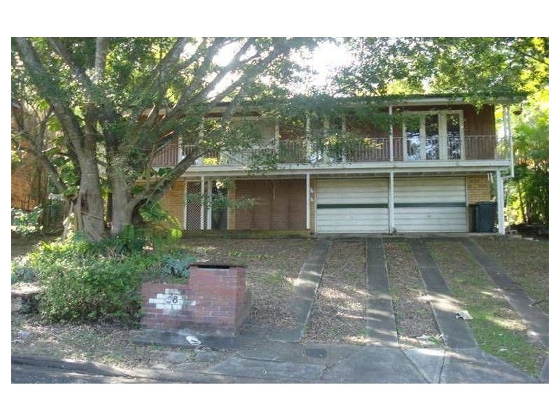 38 Newcomen St, Indooroopilly QLD 4068