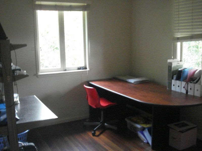 15 Tyne St, Taringa QLD 4068