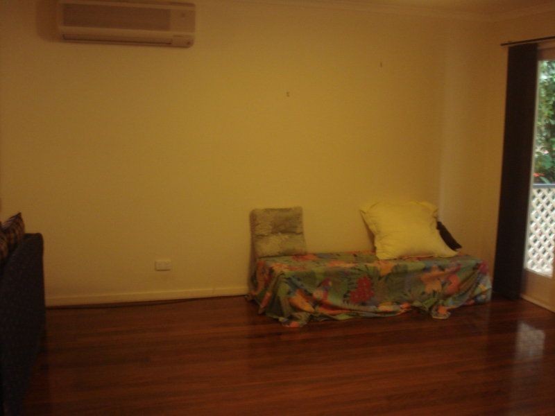 7 Kenton St, Chapel Hill QLD 4069