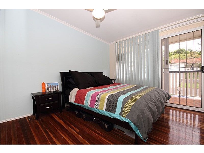 2/9 Salisbury St, Indooroopilly QLD 4068