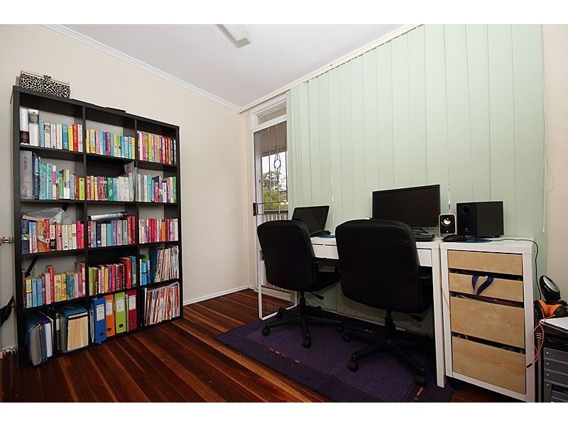 2/9 Salisbury St, Indooroopilly QLD 4068