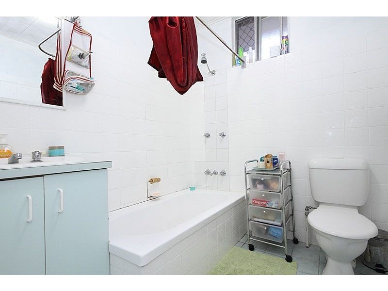 1/57 Westerham St, Taringa QLD 4068