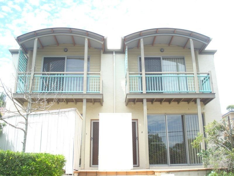 2/90 Sherwood Rd, Toowong QLD 4066