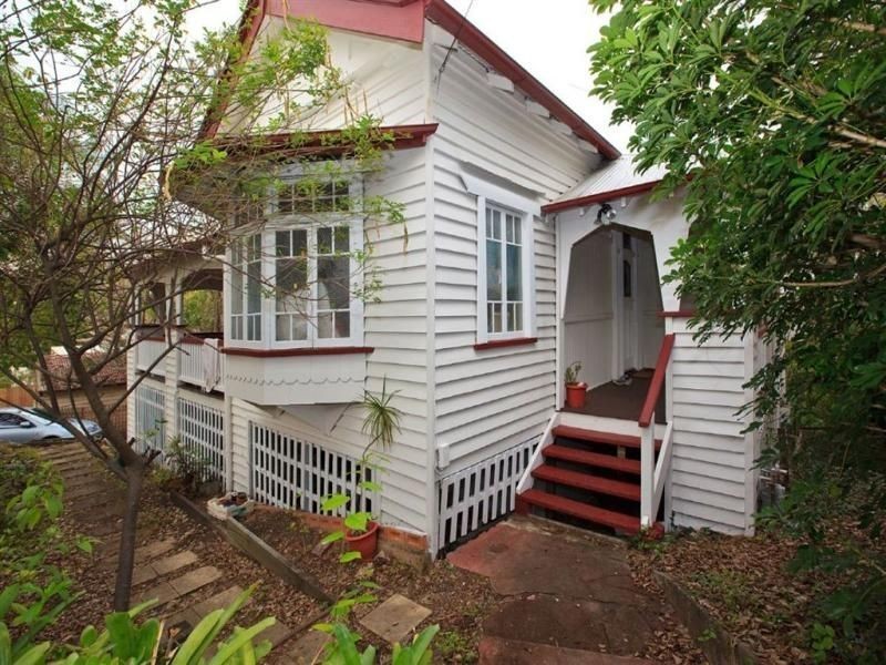 132 Sherwood Rd, Toowong QLD 4066