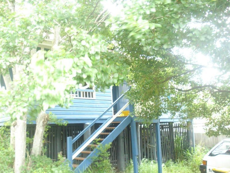 1 Landsborough Tce, Toowong QLD 4066