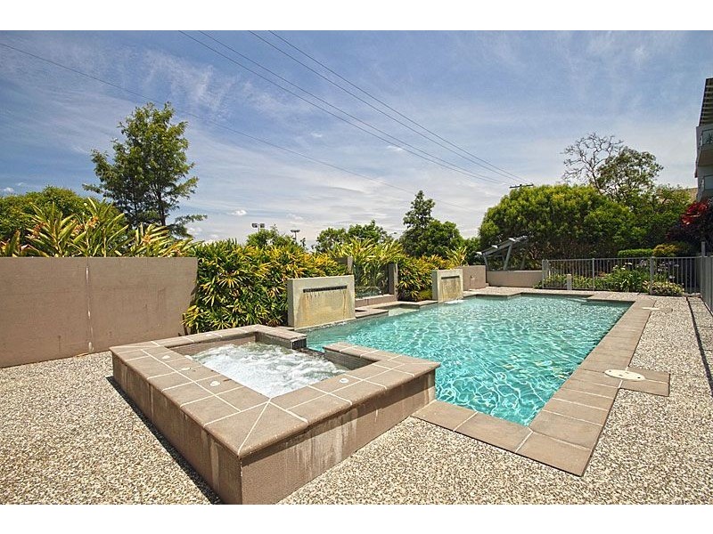 1/275 Moggill Rd, Indooroopilly QLD 4068