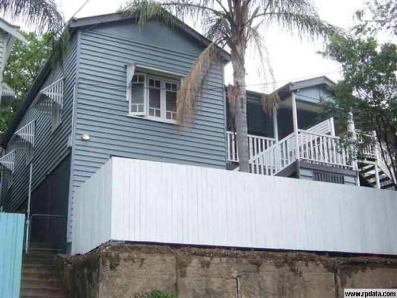 18 Confederate St, Red Hill QLD 4059