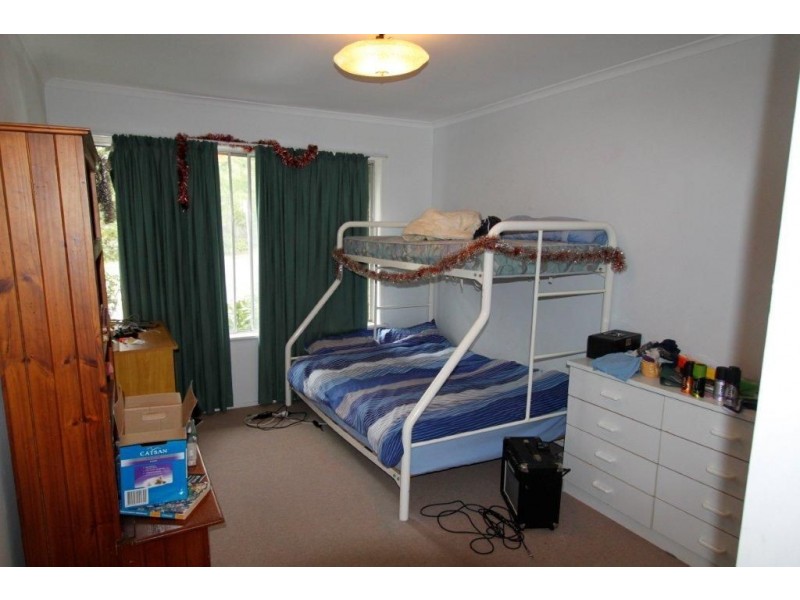 245 Chapel Hill Rd, Chapel Hill QLD 4069