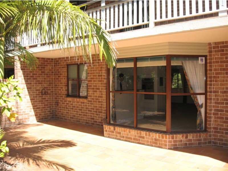 2/26 Gordon Ave, Milton QLD 4064