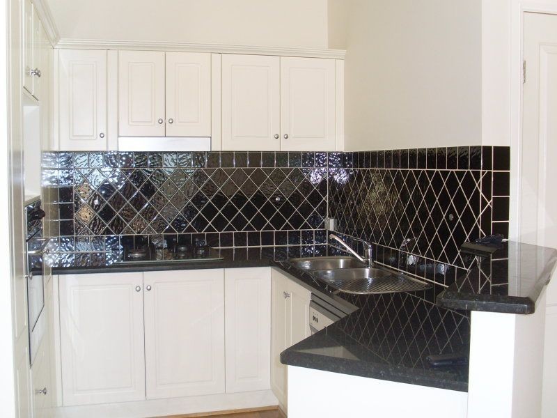 4/58 Sisley St, St Lucia QLD 4067