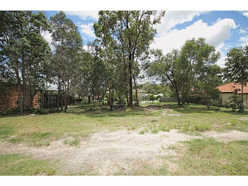 8 Ashton Way, Forest Lake QLD 4078