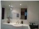 4/15 Clarence Rd, Indooroopilly QLD 4068