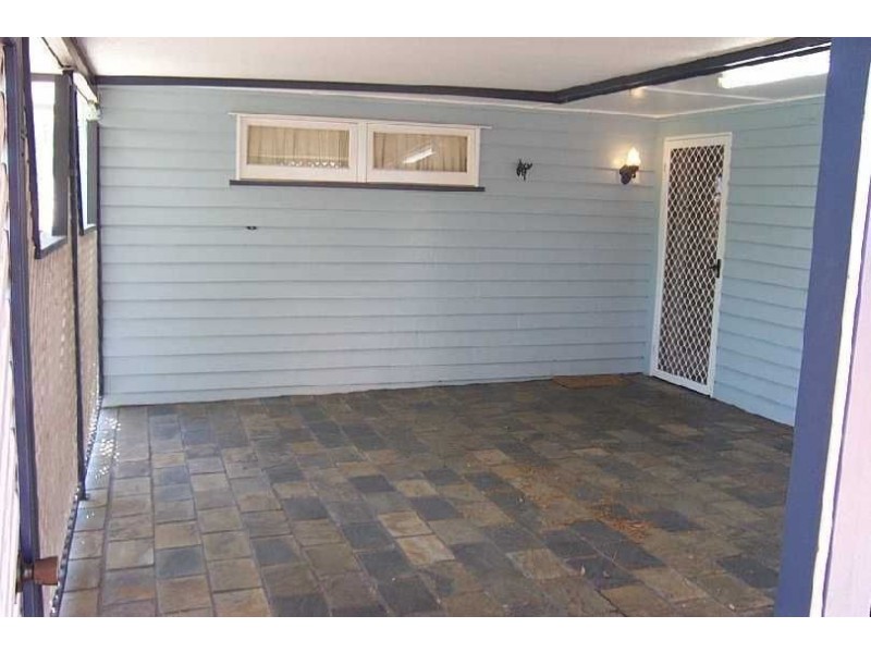 12 Camira St, St Lucia QLD 4067