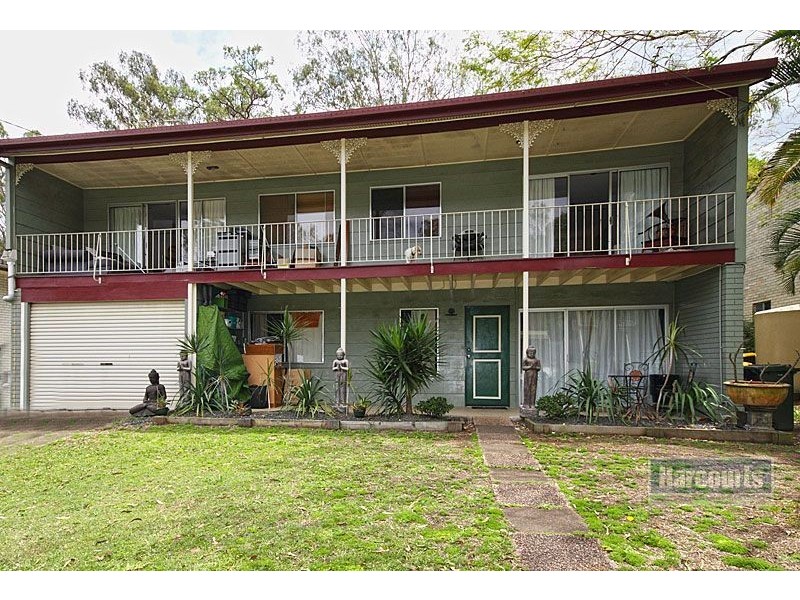 33 Fallbrook St, Kenmore QLD 4069