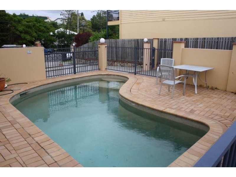 7/24 Brisbane, St Lucia QLD 4067