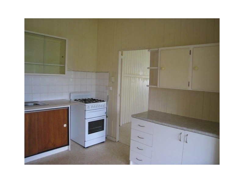 292 Milton Rd, Milton QLD 4064