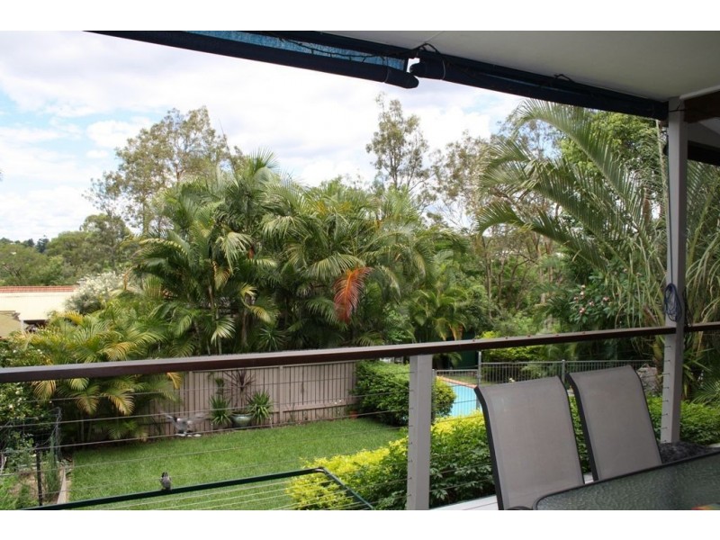 37 Fig Tree Pocket Rd, Chapel Hill QLD 4069