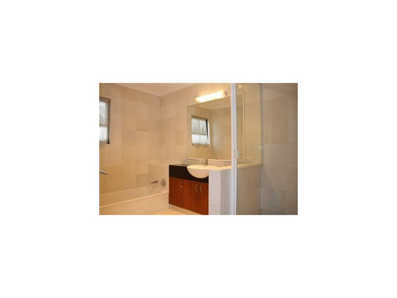 4/278 Indooroopilly Rd, Indooroopilly QLD 4068