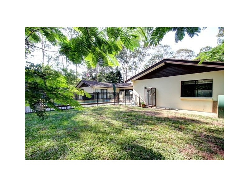 339 Pullenvale Rd, Pullenvale QLD 4069