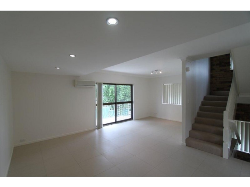 1/59 Oxford Tce, Taringa QLD 4068