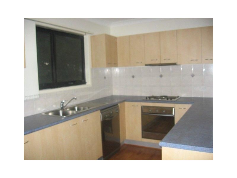 1/253-255 Moggill Rd, Indooroopilly QLD 4068