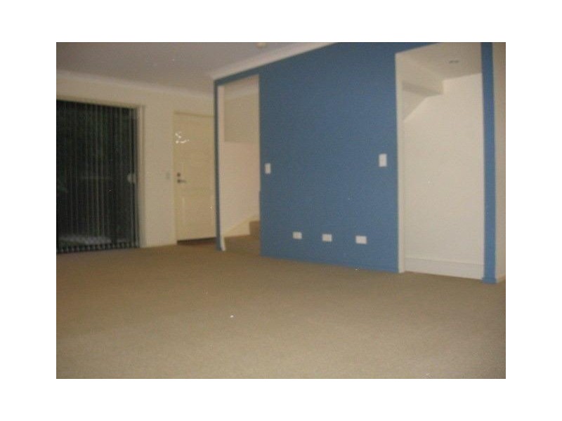 1/253-255 Moggill Rd, Indooroopilly QLD 4068