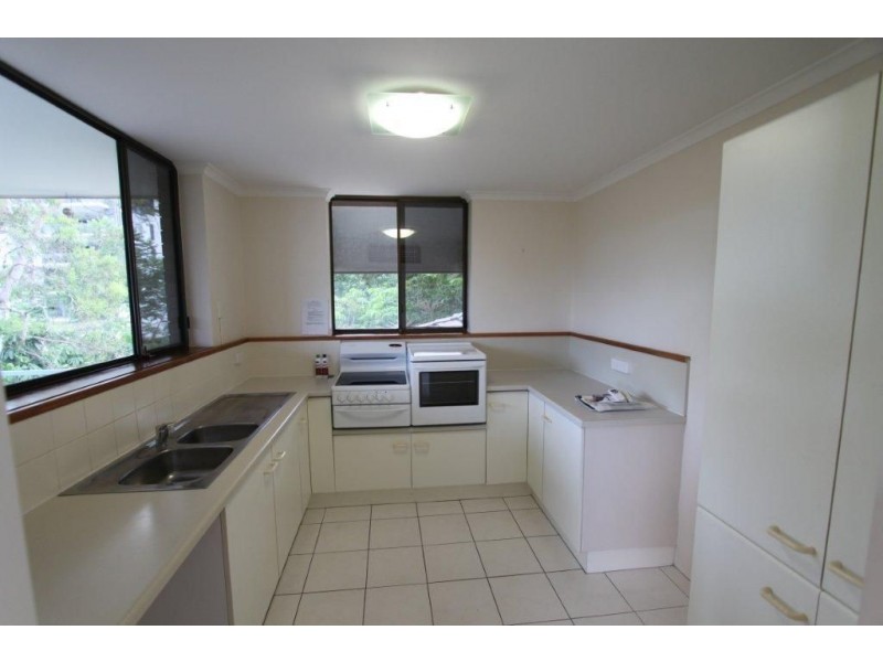 7/23 Bishop St, St Lucia QLD 4067