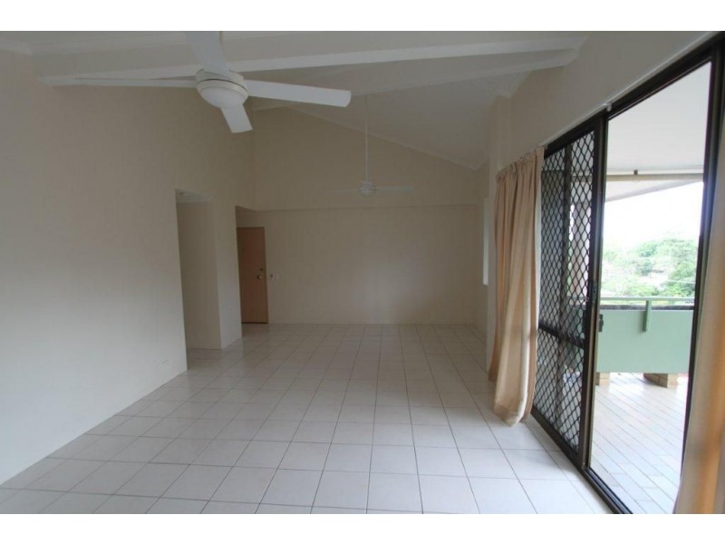 7/23 Bishop St, St Lucia QLD 4067