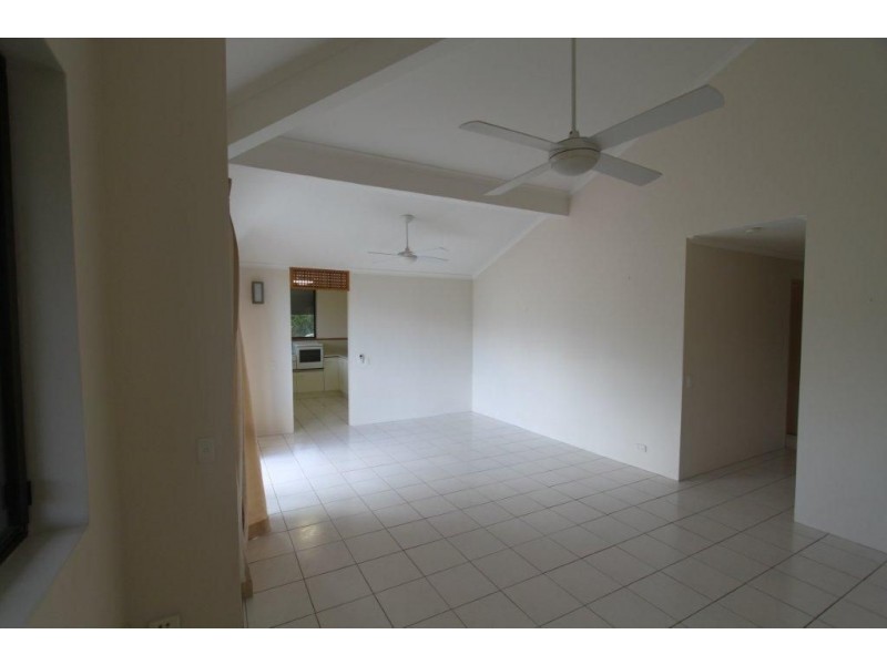 7/23 Bishop St, St Lucia QLD 4067