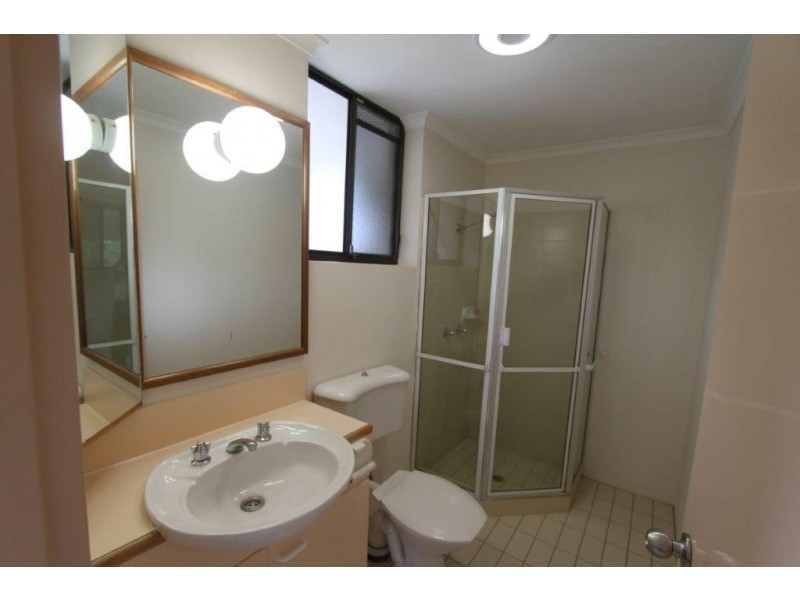 7/23 Bishop St, St Lucia QLD 4067