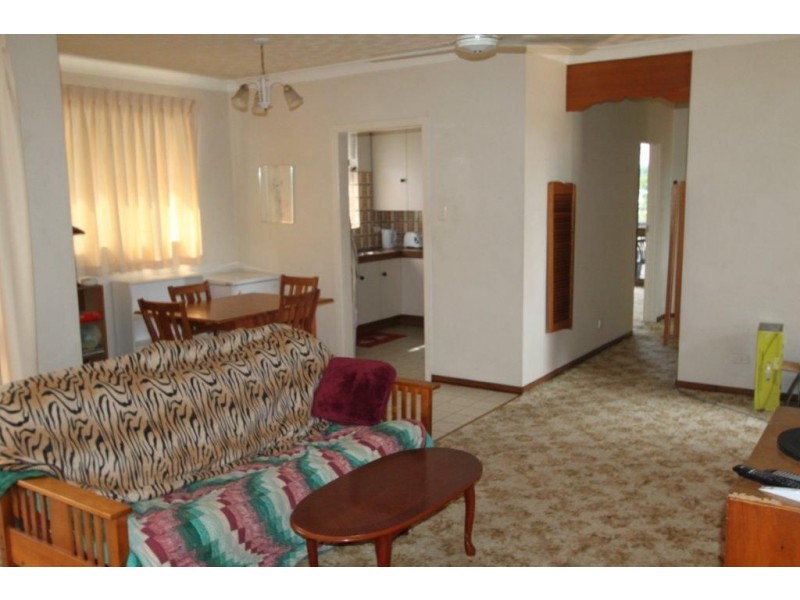 4/8 Augustus St, Toowong QLD 4066