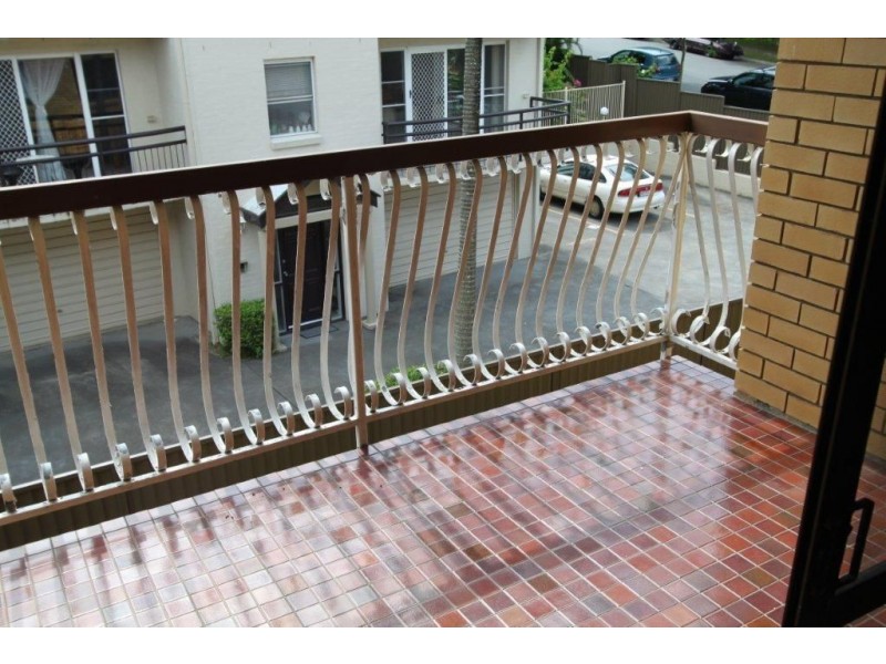 4/8 Augustus St, Toowong QLD 4066