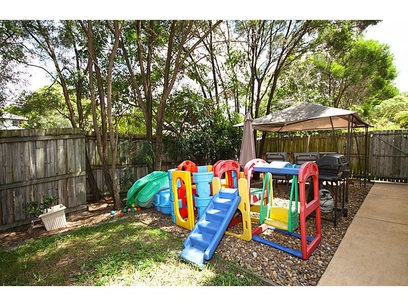 9/10 Chapman Pl, Oxley QLD 4075