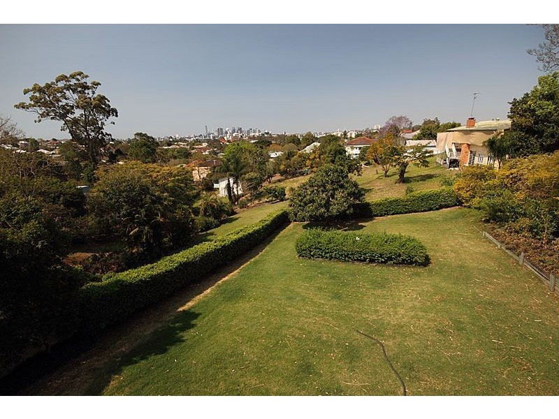 30 Miskin St, Toowong QLD 4066
