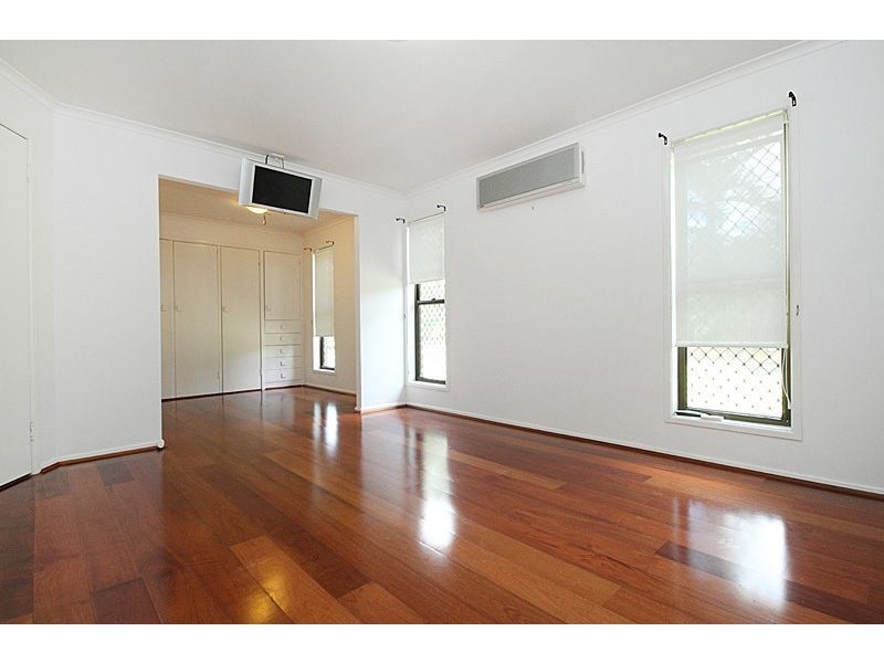 46 Garden Avenue, Camira QLD 4300