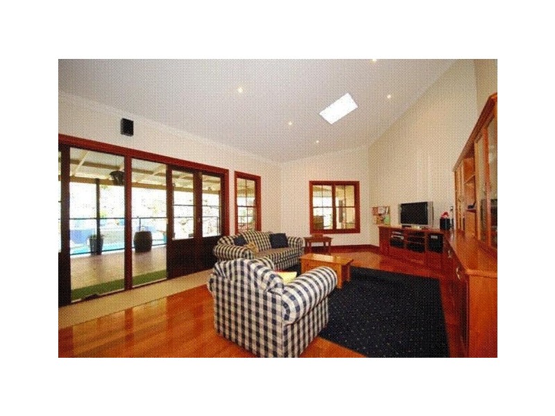 Chapel Hill QLD 4069